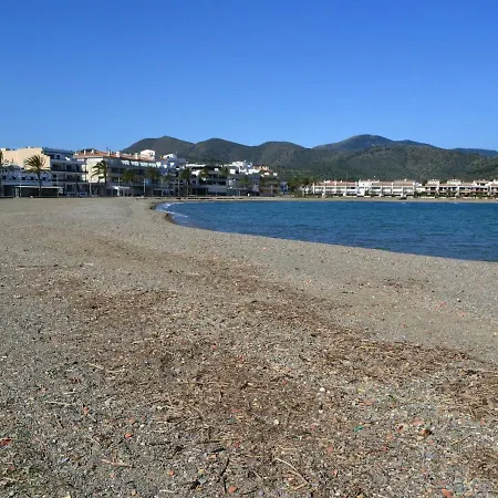 En Sant Carles Con Piscina, Cerca De La Playa Y Del Centro - Es-170-41 Apartment *